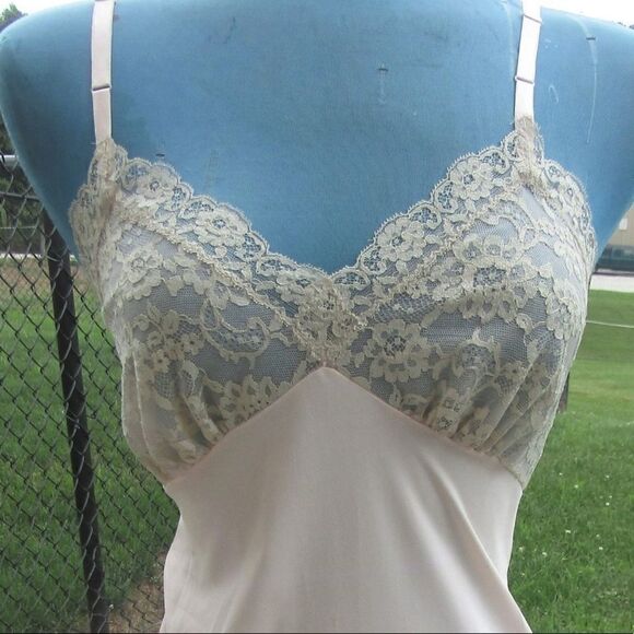 Vintage 50’s 60’s Van Raalte Suavatte Ivory Lace Slip Dress Sz 32 - Picture 5 of 14